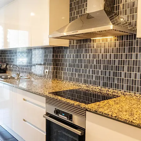 Apartment La Resina In - 2-bedroom With Jacuzzi *