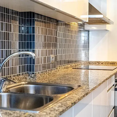 La Resina In - 2-bedroom With Jacuzzi Apartment Estepona